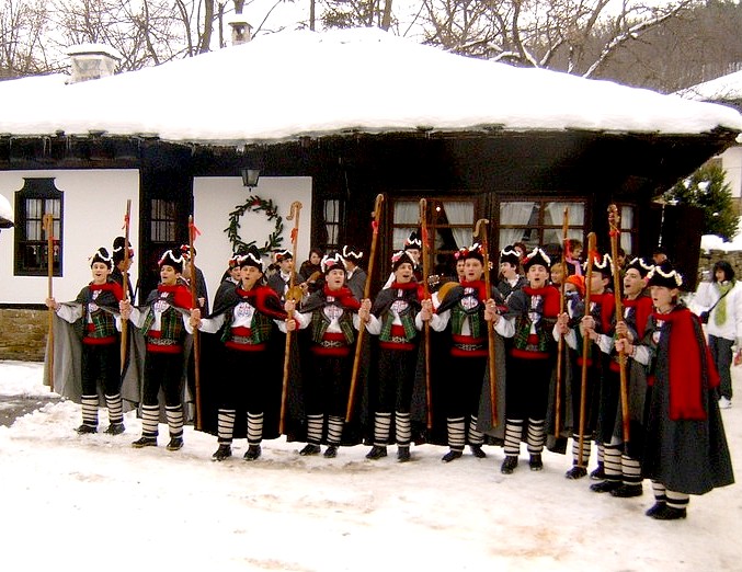 KOLEDUVANE: DISCOVERING THE UNIQUE BULGARIAN CHRISTMAS CAROL SINGING TRADITION